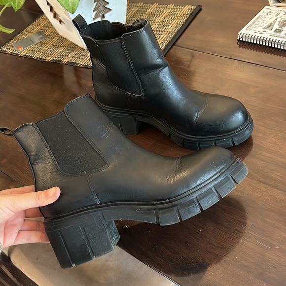 COPY - Princess Polly Boots - Picture 4 of 6